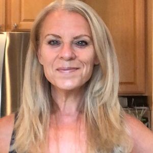 Meet your Posher, Dawn